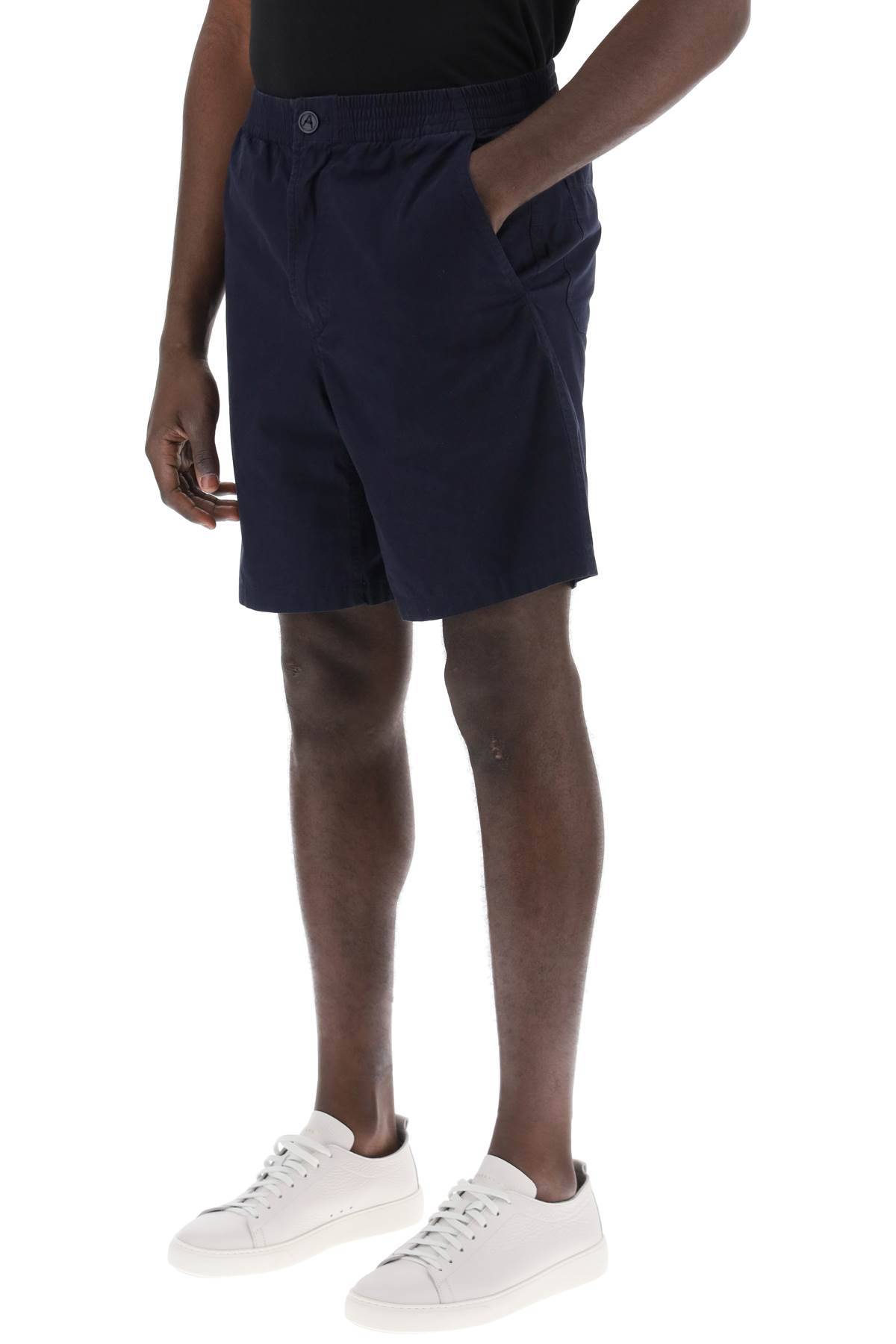 Shop Apc Nirris Shorts In Organic Cotton In Blue
