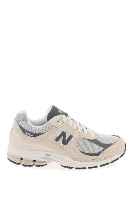 new balance sneakers 2002r