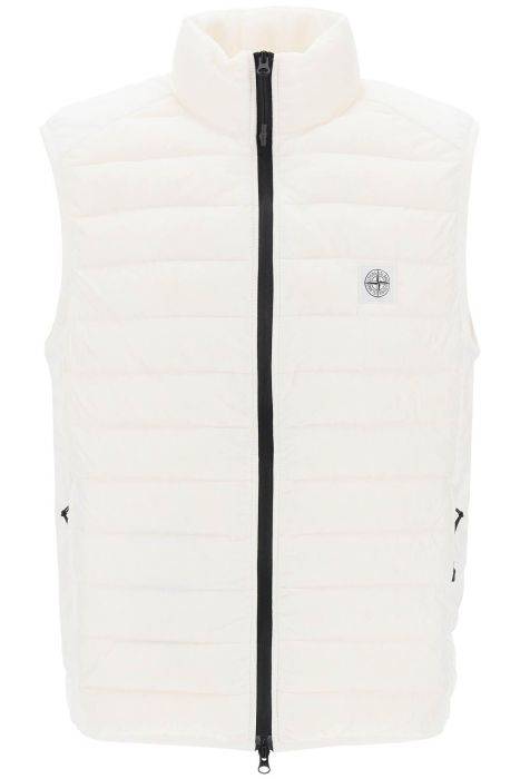 stone island lightweight puffer vest in r-nylon down-tc