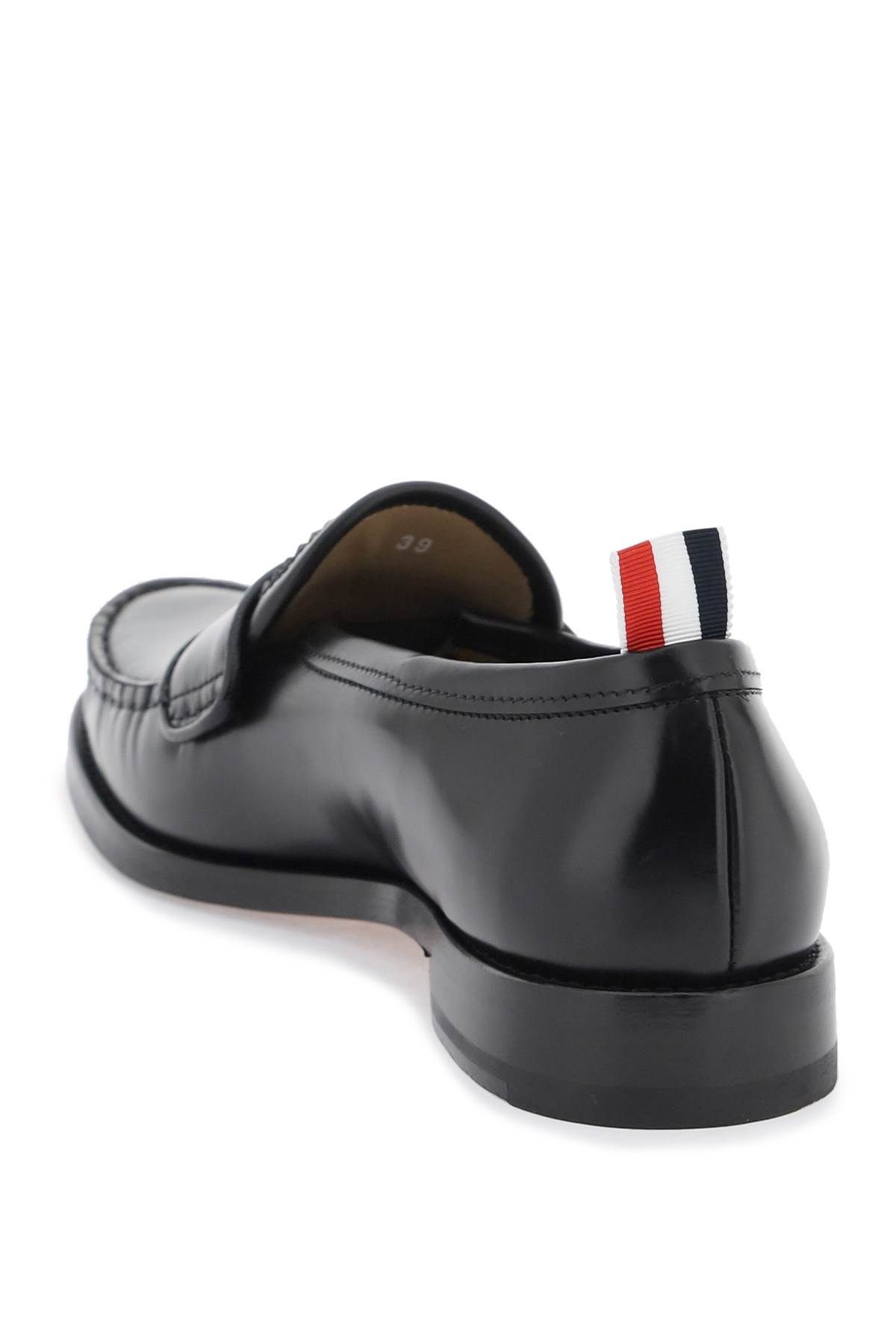 Shop Thom Browne Loafers  Pleated In Black