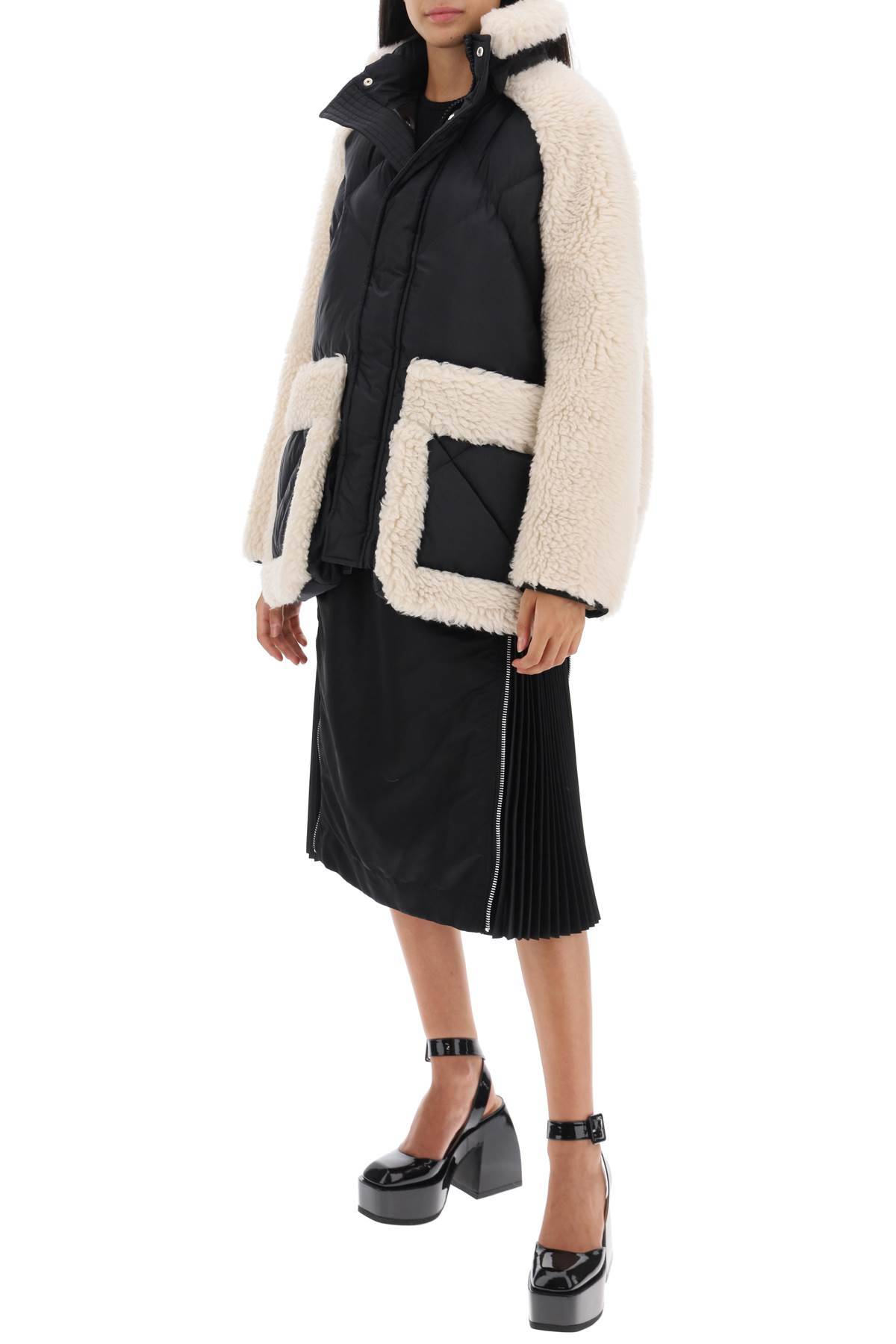 Shop Sacai Convertible Jacket In Ripstop And Faux Shearling In Black,white