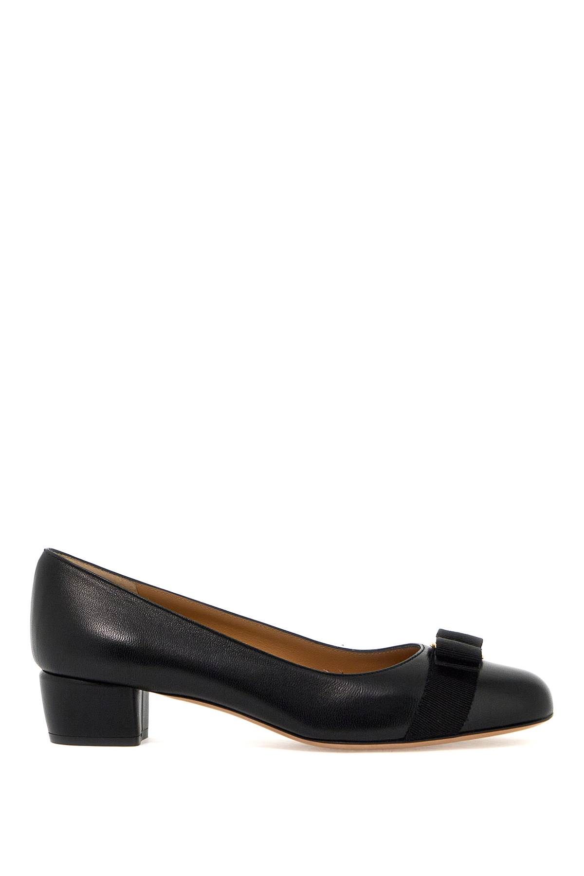 Shop Ferragamo "vara Bow Dé In Black