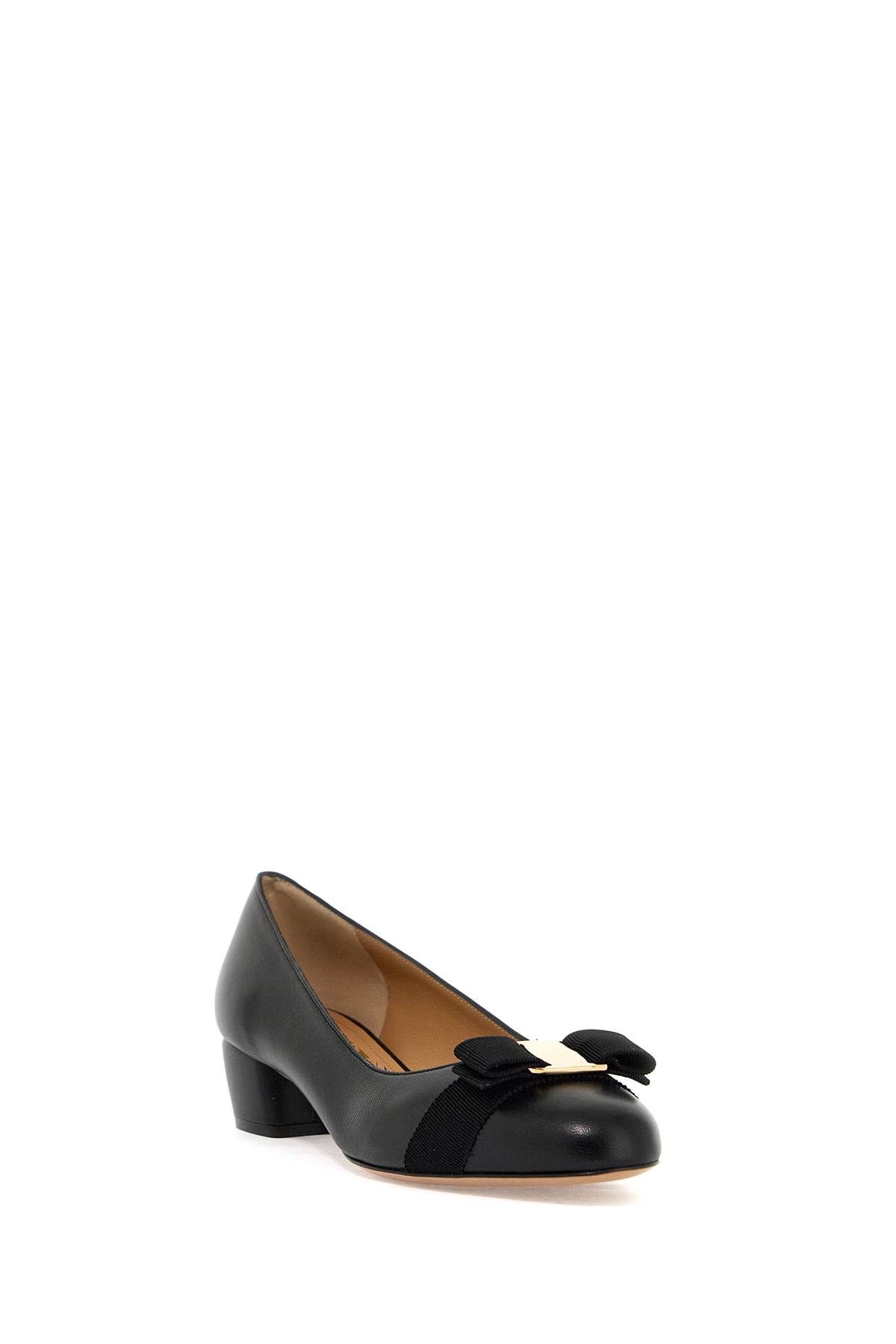 Shop Ferragamo "vara Bow Dé In Black