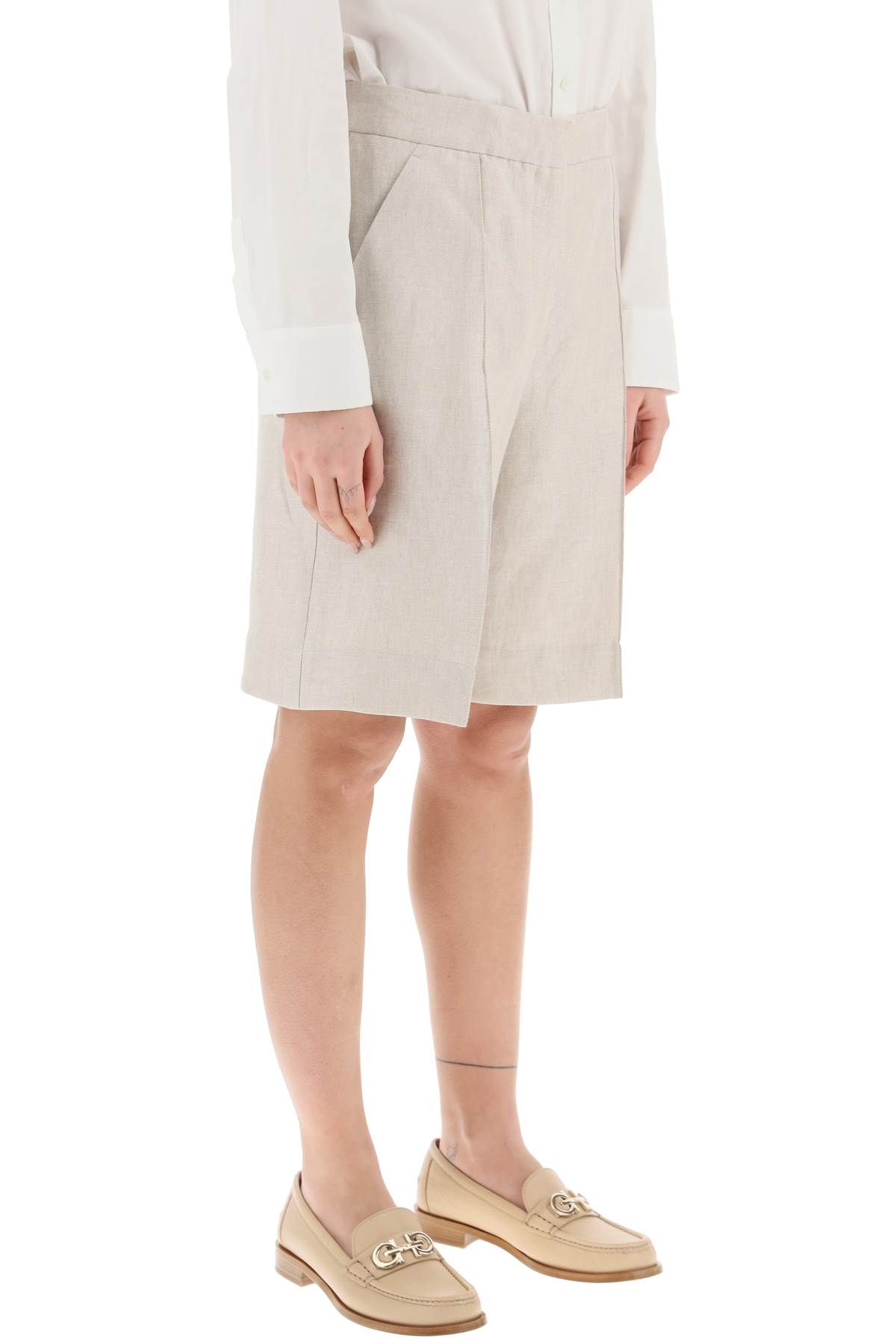 Shop Agnona Linen Twill Shorts In Beige