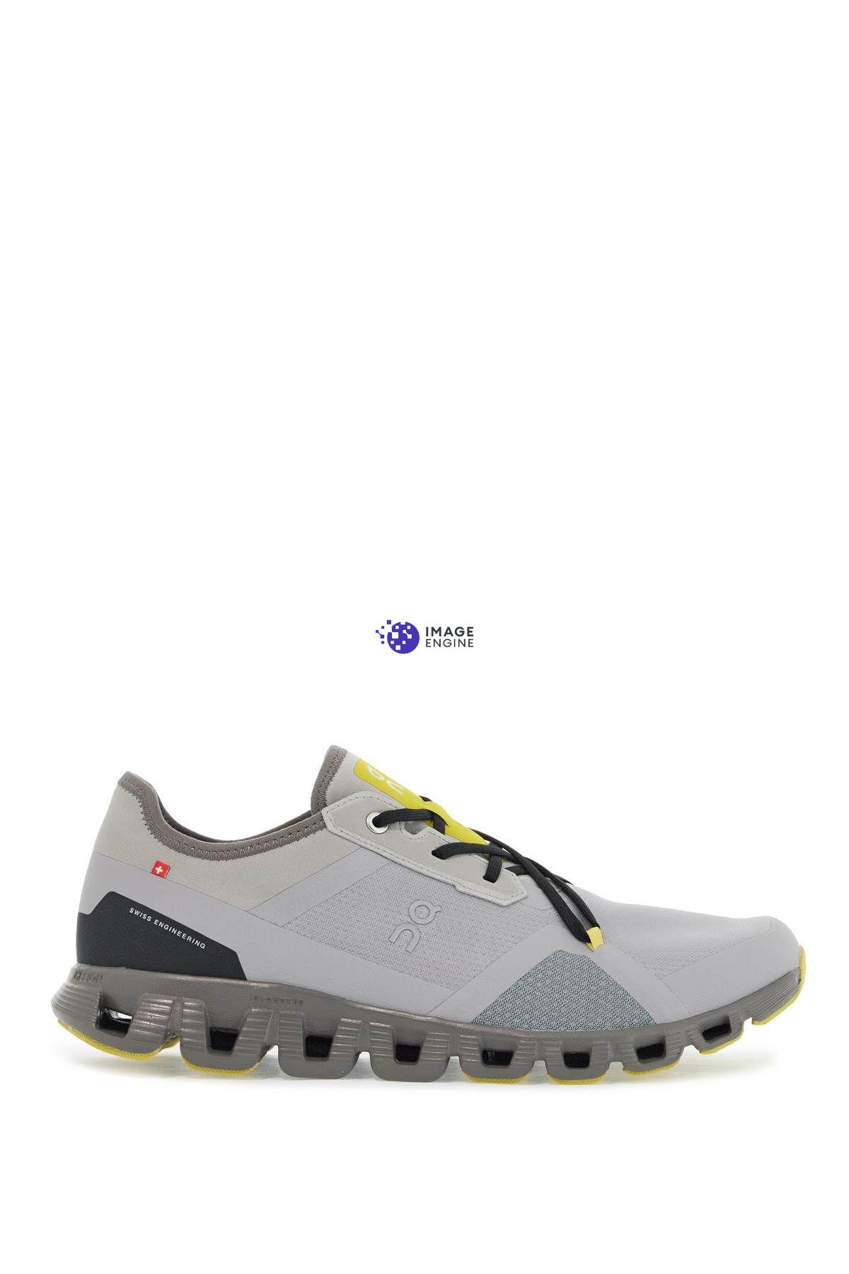 On Cloud X 3 Ad Hybrid Training Shoe In Grey