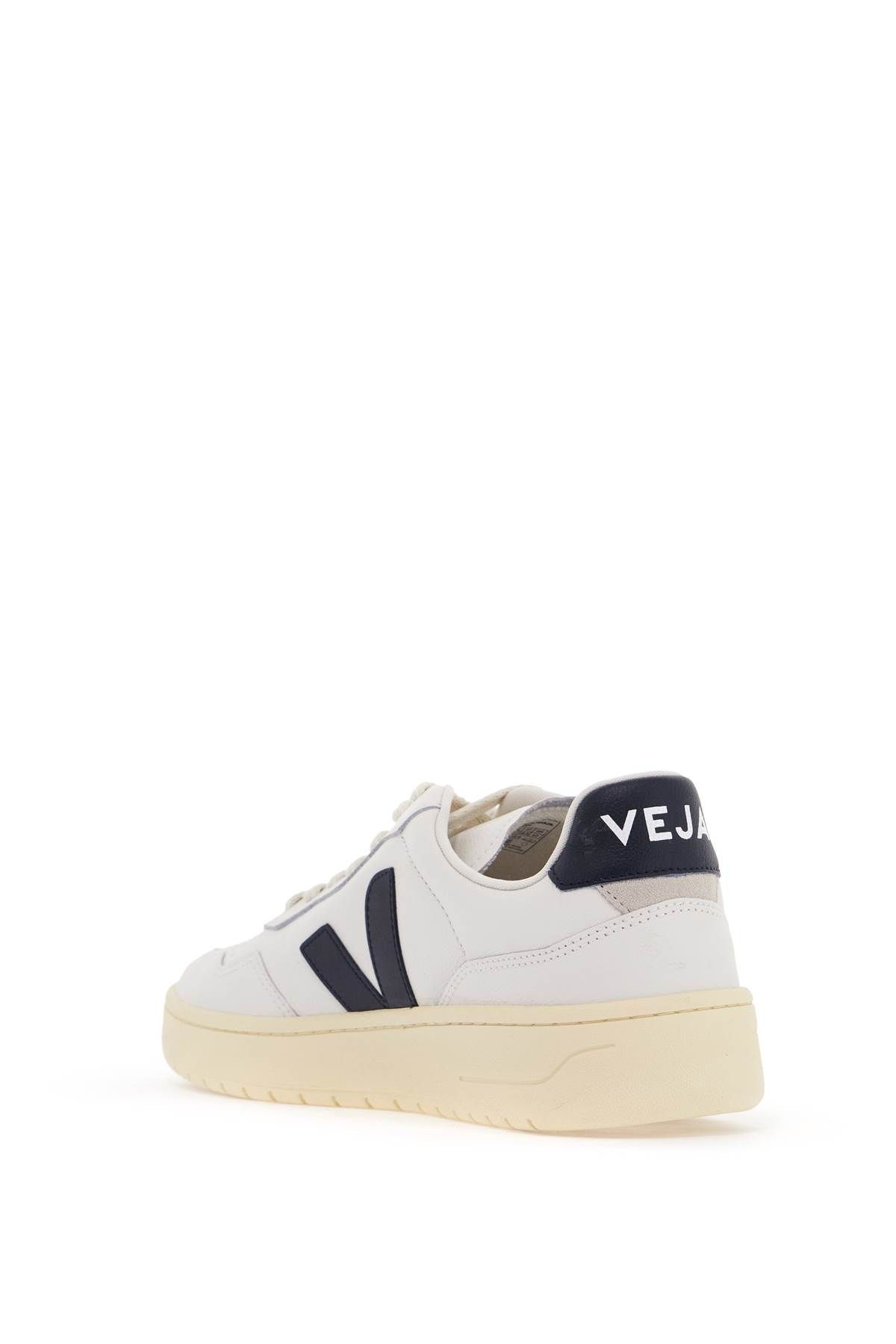 Shop Veja Leather V-90 Sne In White