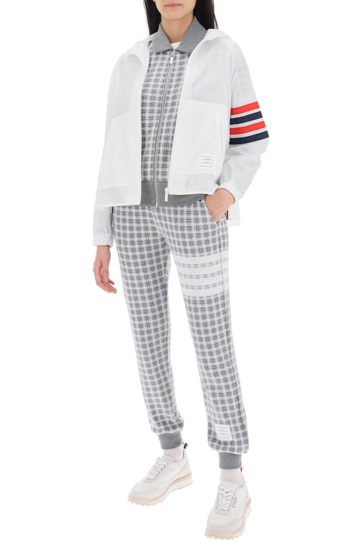 Shop Thom Browne 4-bar Sweatshirt In Check Knit In Grey