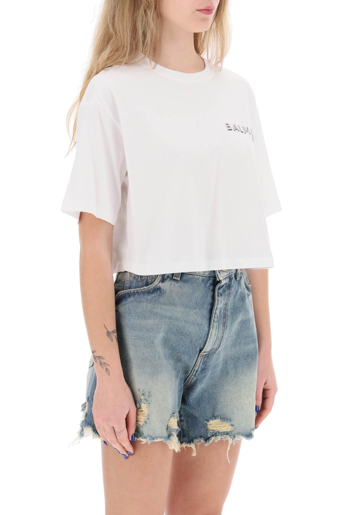 Shop Balmain Cropped T-shirt With Metallic Logo In White