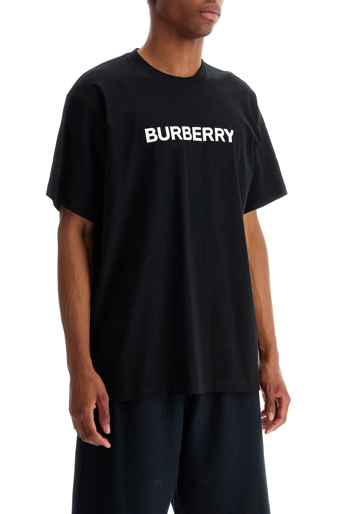 Shop Burberry Harriston Replen Logo T-shirt In Black