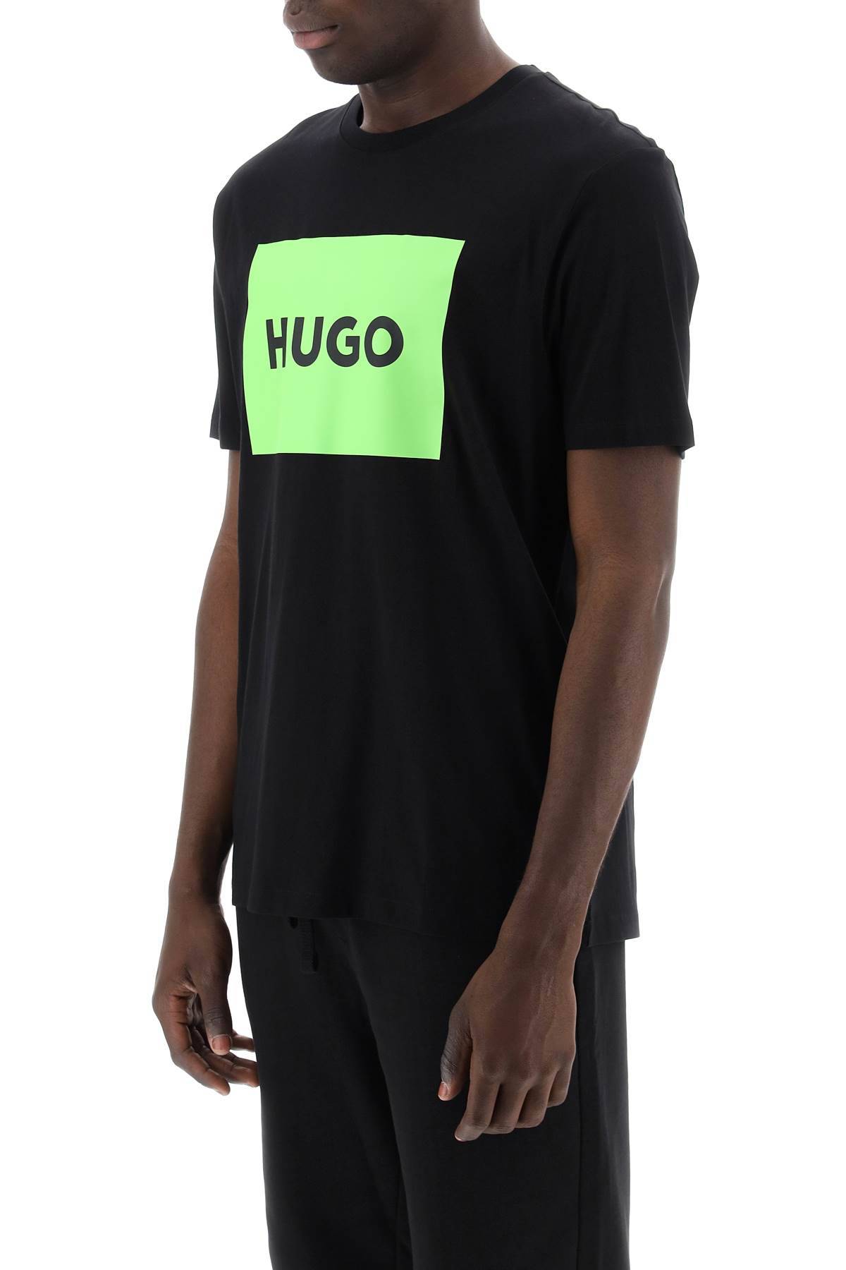Shop Hugo Dulive T-shirt With Logo Box In Black