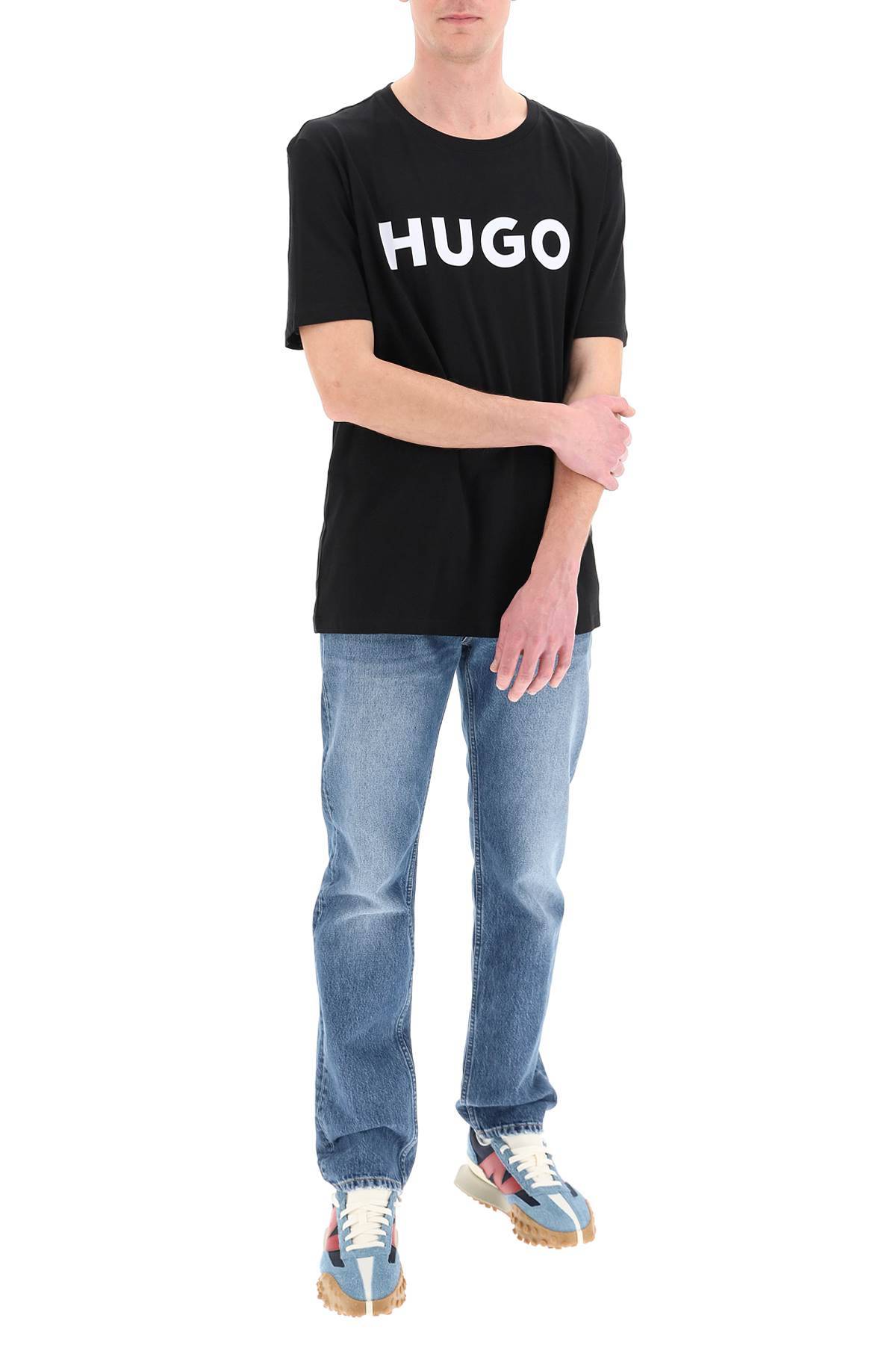 Shop Hugo Dulivio Logo T-shirt In Black