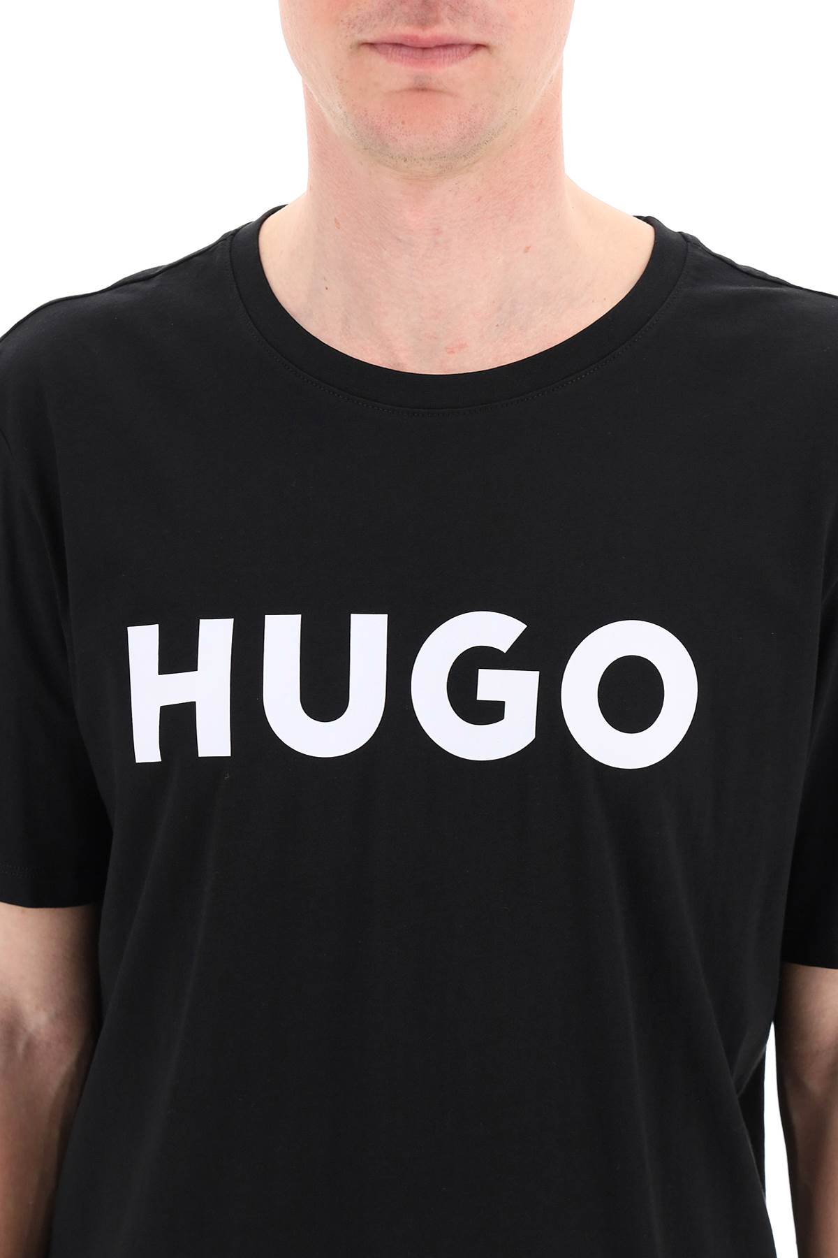 Shop Hugo Dulivio Logo T-shirt In Black