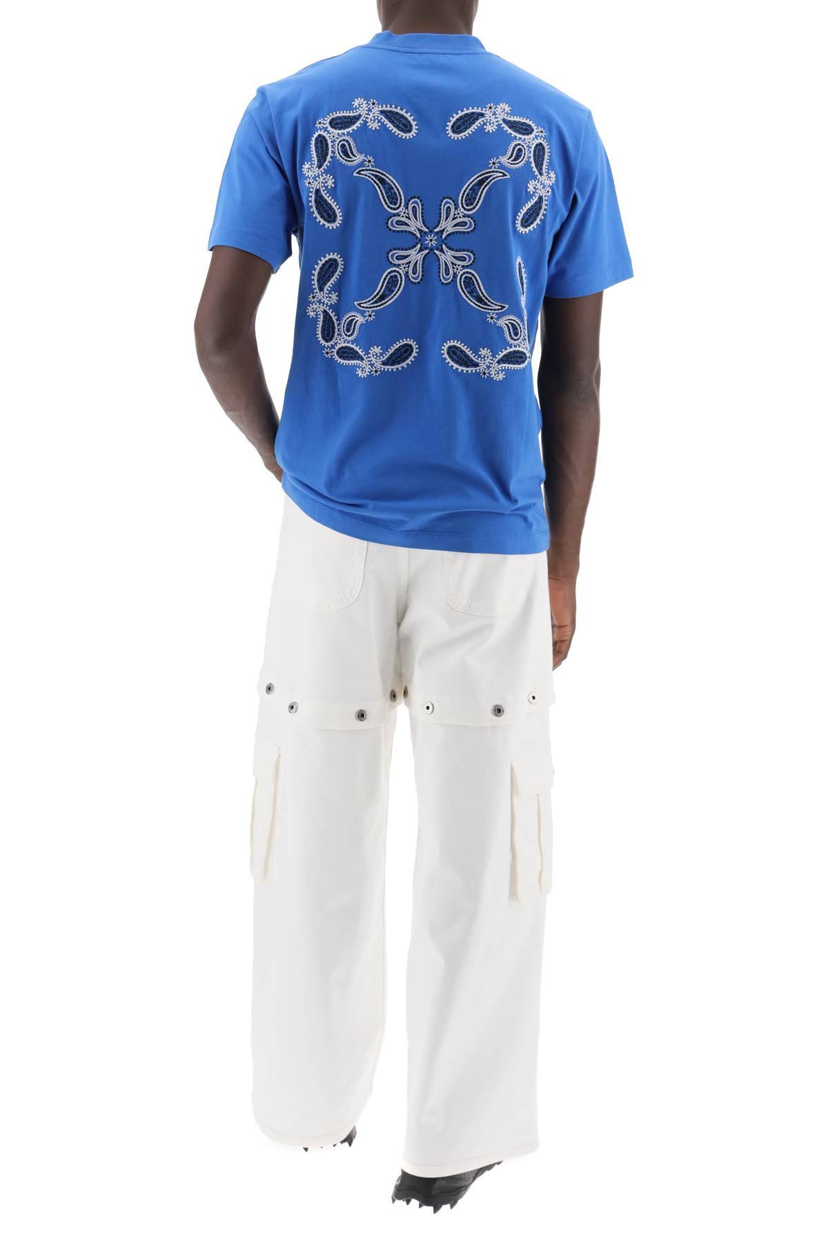 Shop Off-white "arrow Bandana Pattern T-shirt In Blue