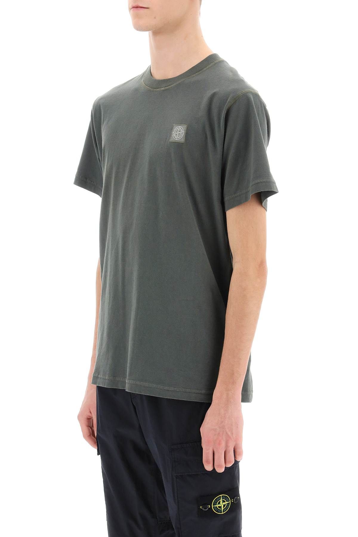 Shop Stone Island Crew-neck T-shirt With Logo Patch In Green